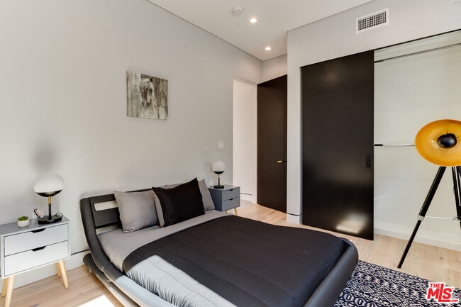 Building Photo - 18015 Martha St