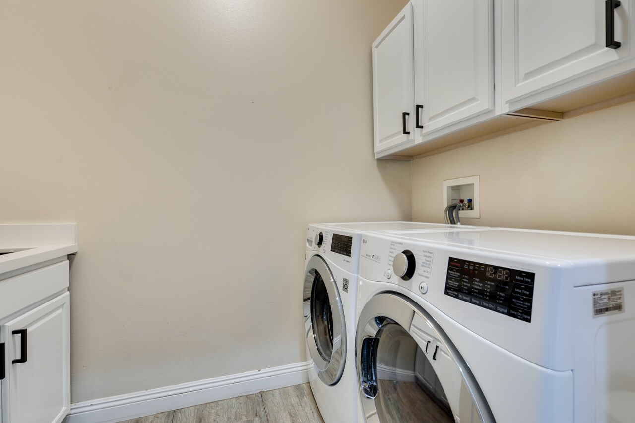 Building Photo - 65 Teahouse St