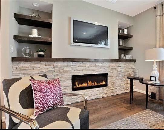 Building Photo - 2 Capital Trail Row