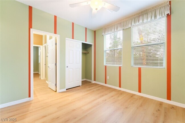 Building Photo - 62 Myrtle Springs Ct