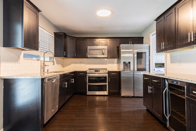 Building Photo - 11119 Rindle Ranch