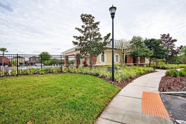 Building Photo - 4737 Somerset Hill Ln
