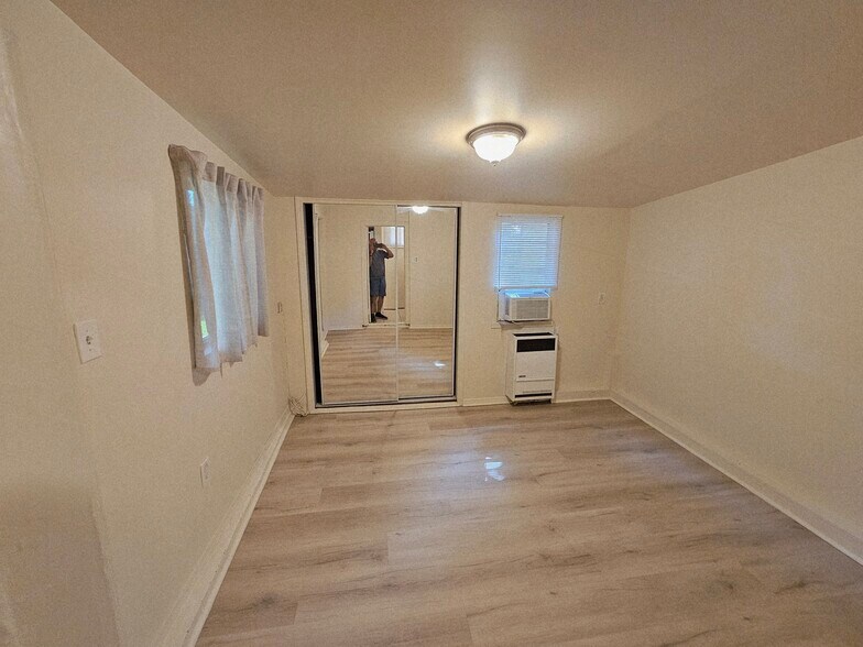 East Wing Bedroom - 3851 Oakdale St