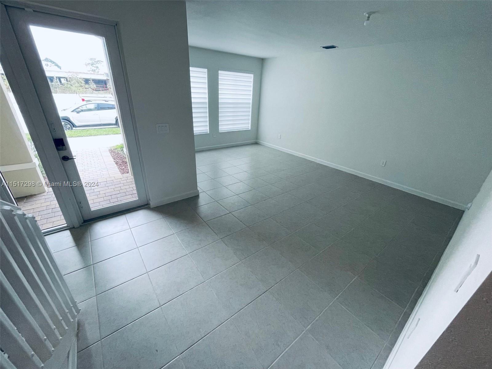 Building Photo - 12841 SW 243rd Ter