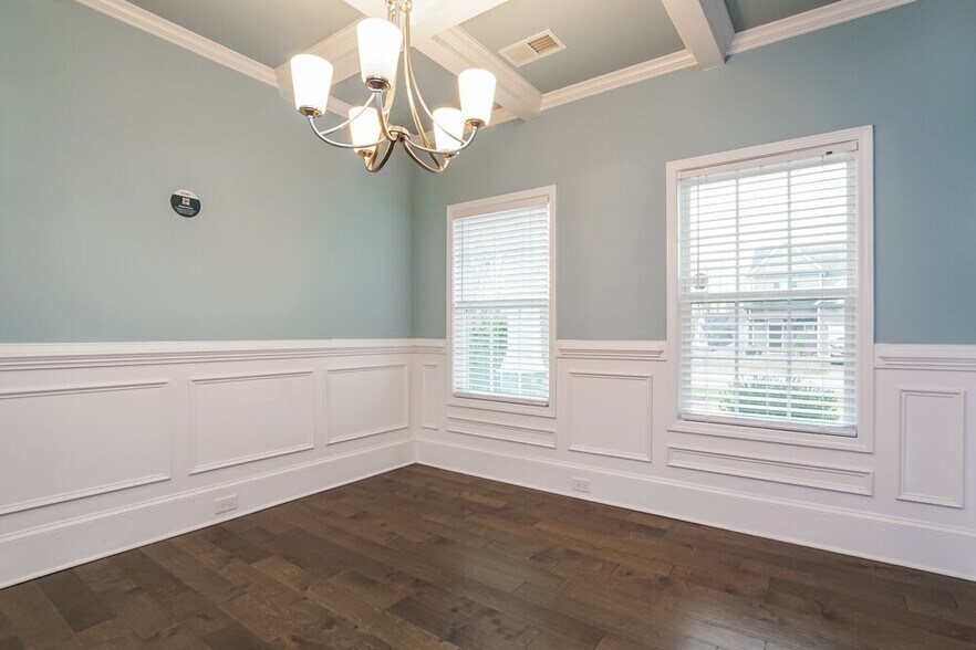 Building Photo - 252 Lanier Pl