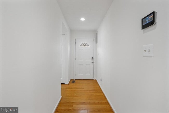 Building Photo - 13320 Scibilia Ct