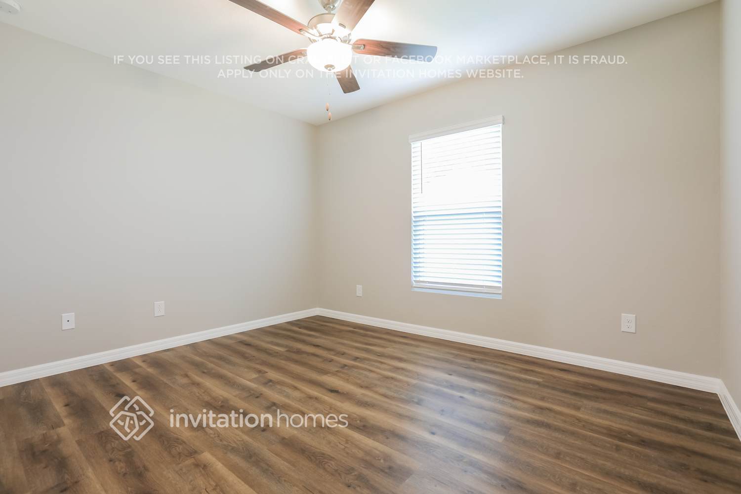 Building Photo - 23165 Lindale Ave