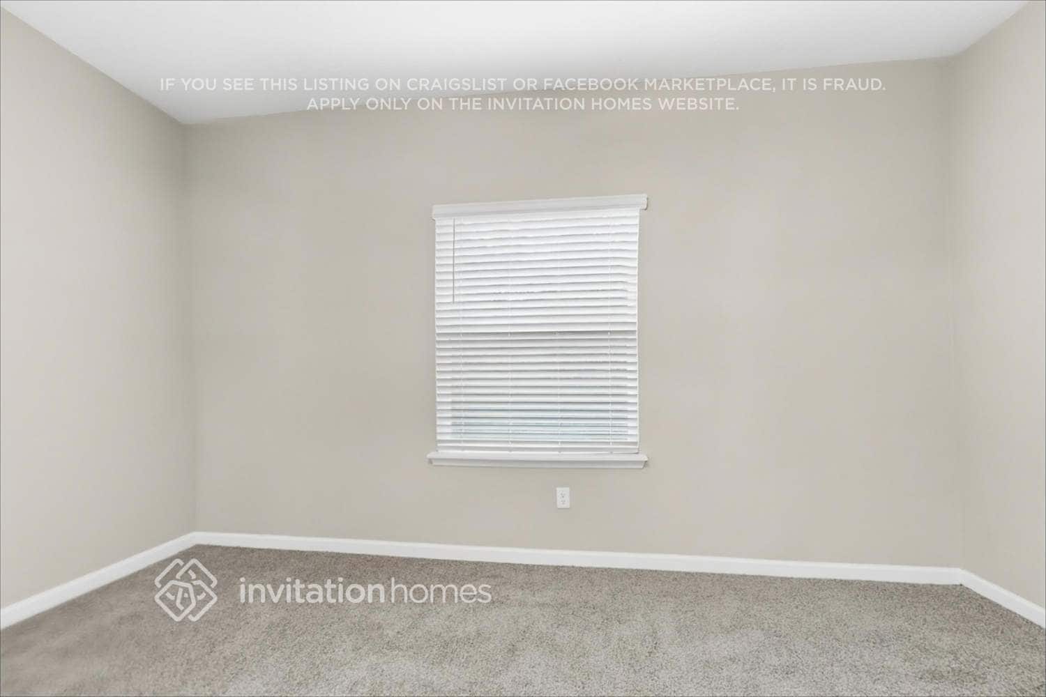Building Photo - 9790 Lovage Ln