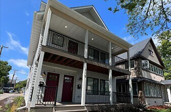 Building Photo - New Construction! 10-Bed 4-Bath