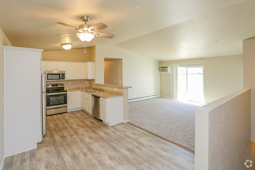 Kitchen - Kennedy Drive Estates