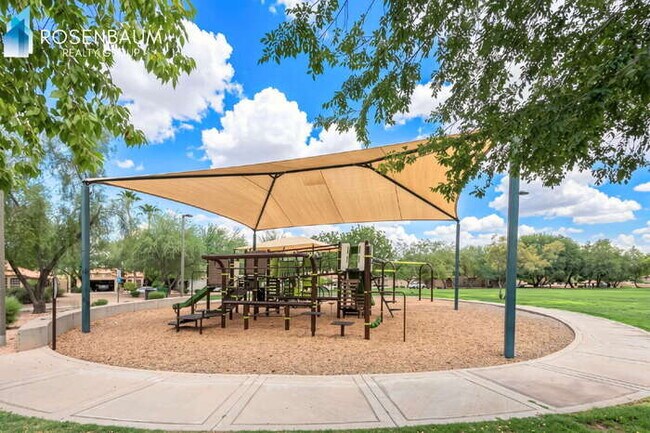 Building Photo - Beautiful 3-beds, 2-baths home in the Pecos Ranch community of Chandler!