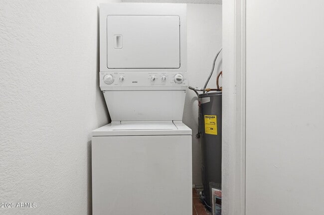 Building Photo - 9209 N 59th Ave