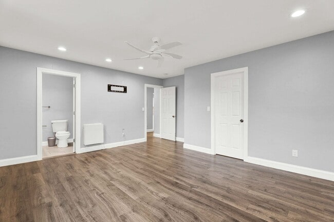 Building Photo - 2BD-2BTH HOME | NEWLY RENOVATED | BLOOMFIELD HILLS, MI