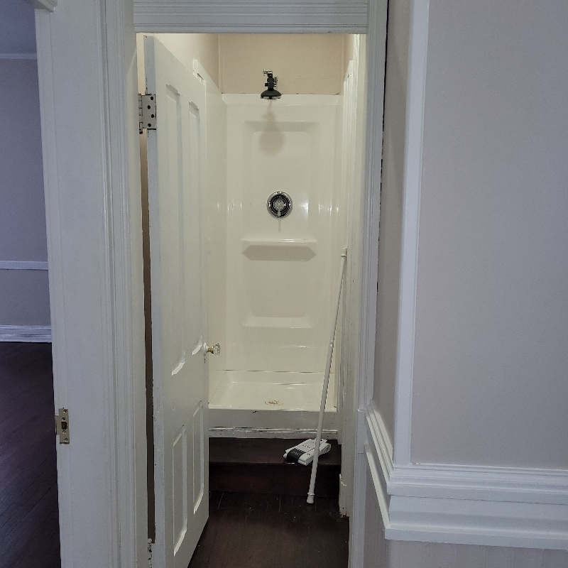 Building Photo - 233 S Prospect St