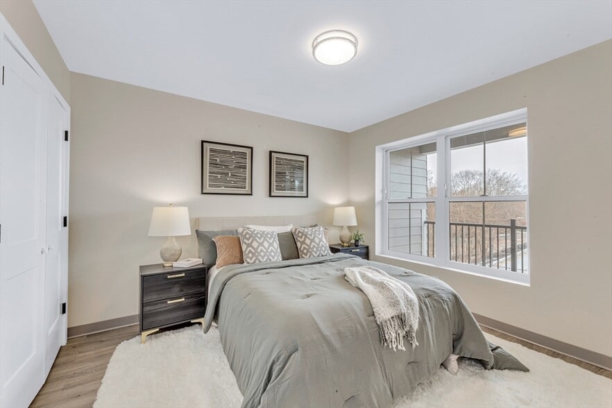 Building Photo - 356 Cummins Hwy