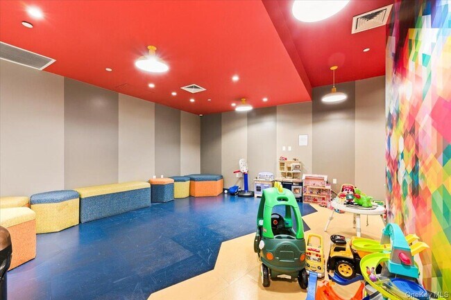 Building Photo - 7 DeKalb Ave