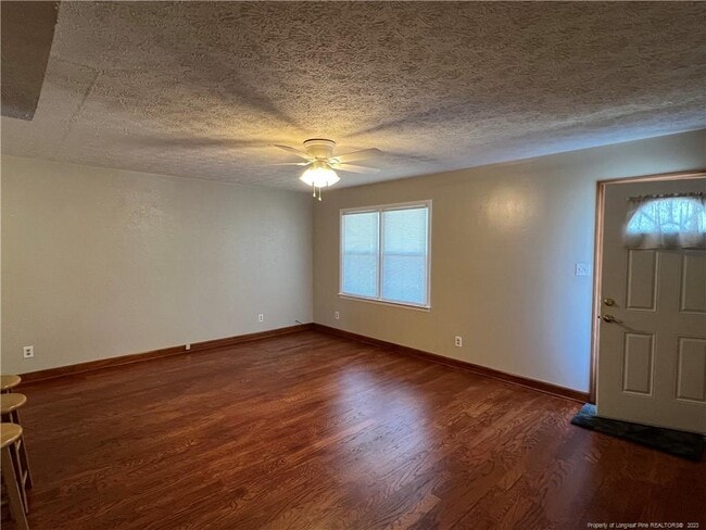 Building Photo - 114 Elfreth Ln