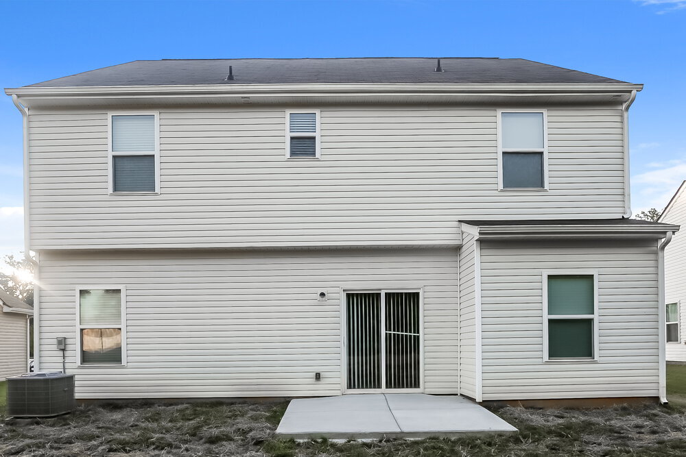Building Photo - 9627 Weikert Rd