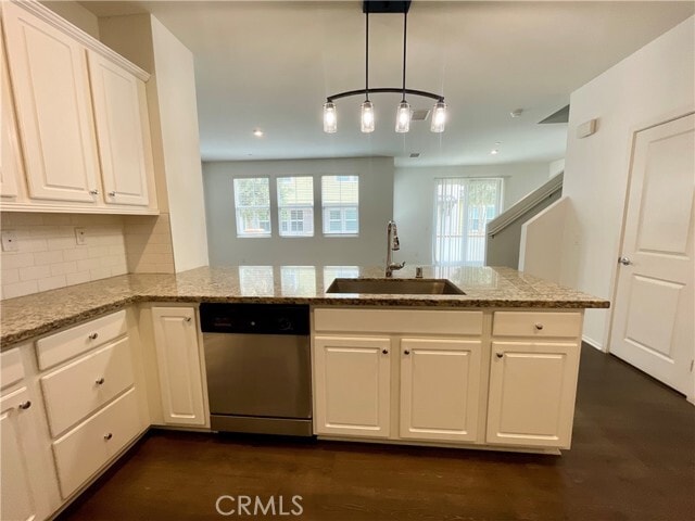 Building Photo - 205 W Via Presido