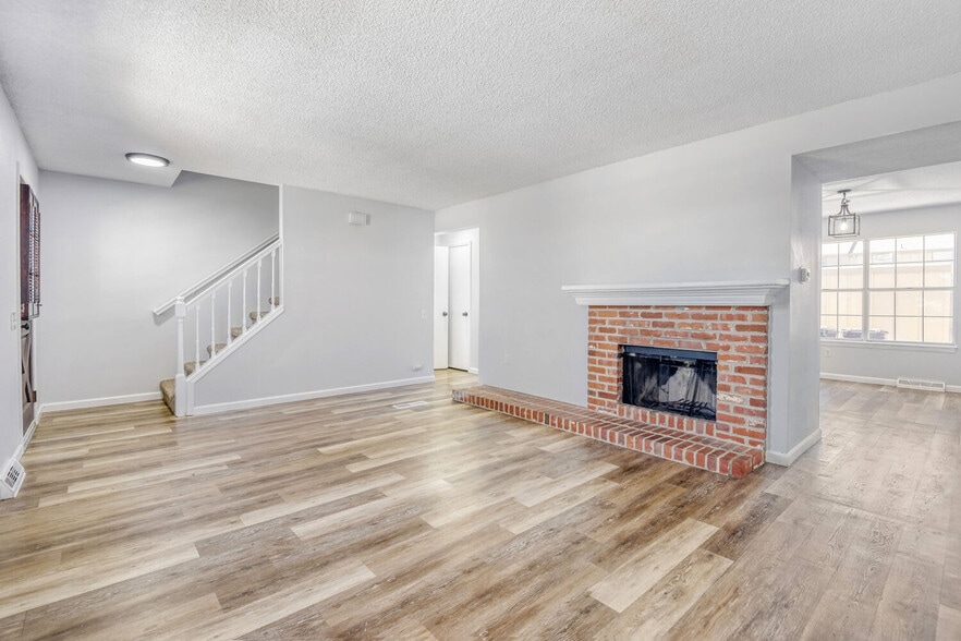 Living Room - 8780 E Yale Ave