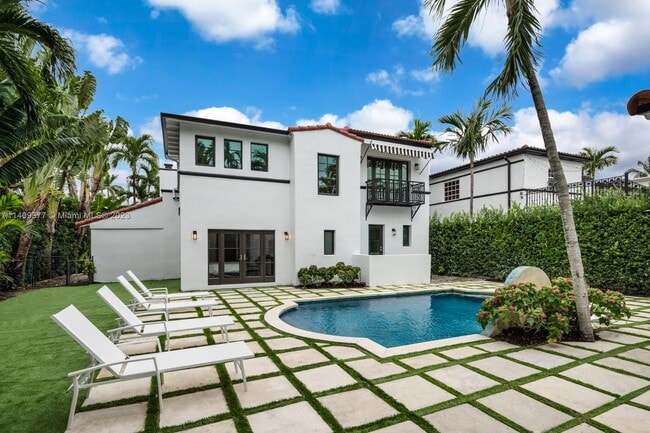 Building Photo - 5347 Lagorce Dr
