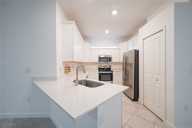 Building Photo - 9083 Leatherwood Loop