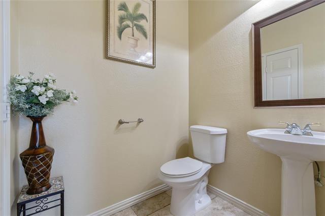 Building Photo - 1003 Stonebrook Dr