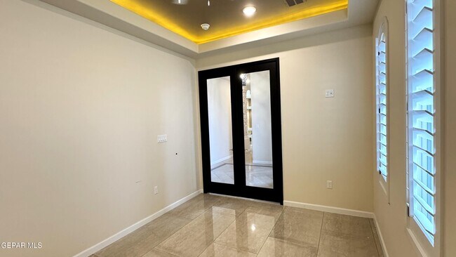 Building Photo - 12408 Fresh Water Dr