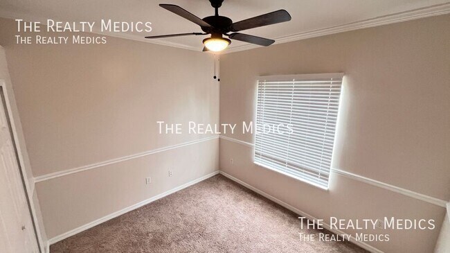 Building Photo - 795 Alcazar Ave