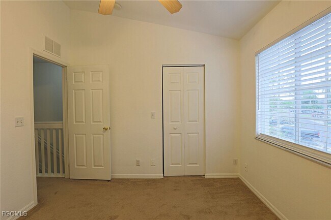 Building Photo - 8205 Pacific Beach Dr