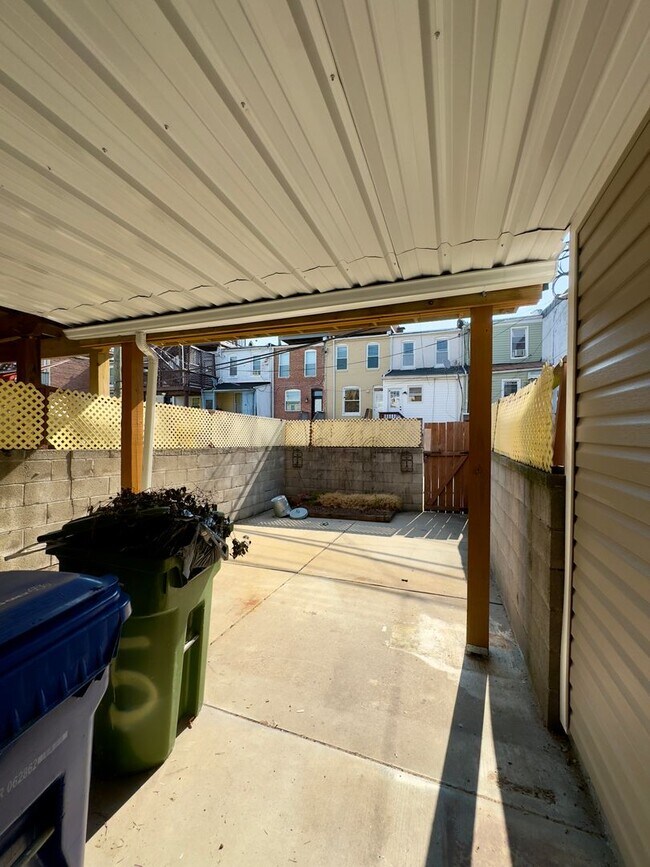 Building Photo - Charming 2BD/3BA Townhome in Highlandtown, Baltimore, MD!