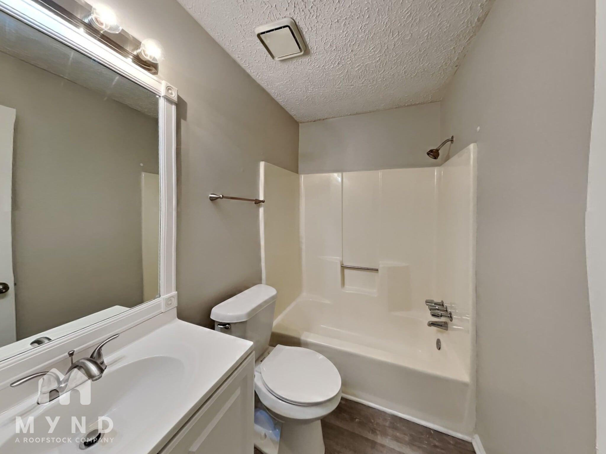 Building Photo - 4395 Coopers Creek Dr SE