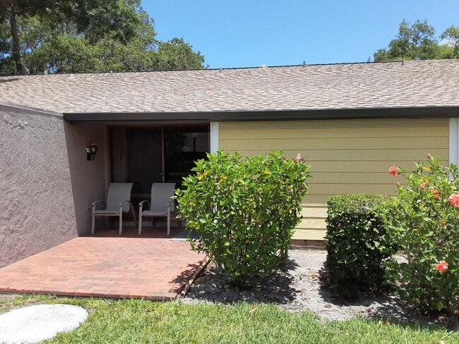 Primary Photo - 3529 Longmeadow