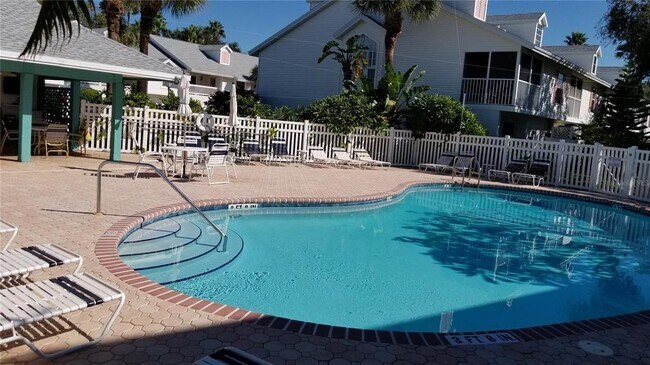 Building Photo - 153 Sun Isle Cir