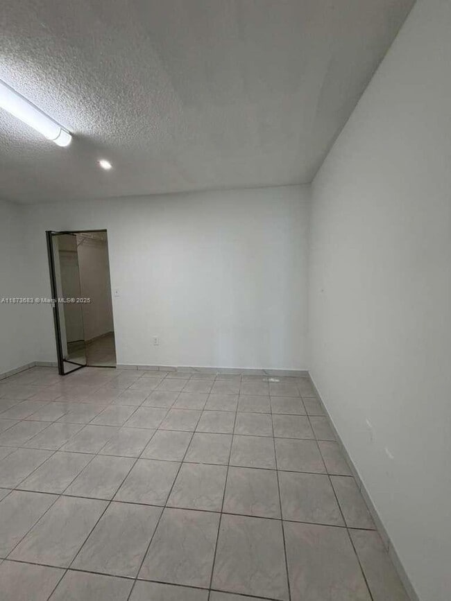 Building Photo - 6538 W 2nd Ct