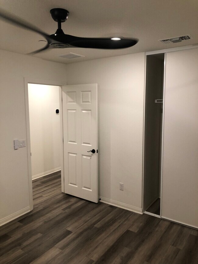 Building Photo - 26756 Calle Celia