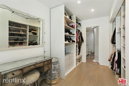 Building Photo - 2 br, 3 bath House - 851 N Kings Rd Apt 101