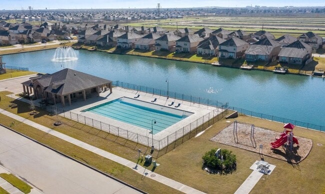 Building Photo - 3838 Giorgio Pastel Pl