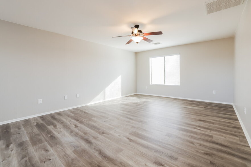 Building Photo - 4048 E Angel Spirit Dr