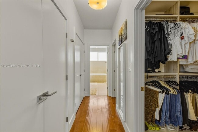 Building Photo - 10359 NW 67th Terrace