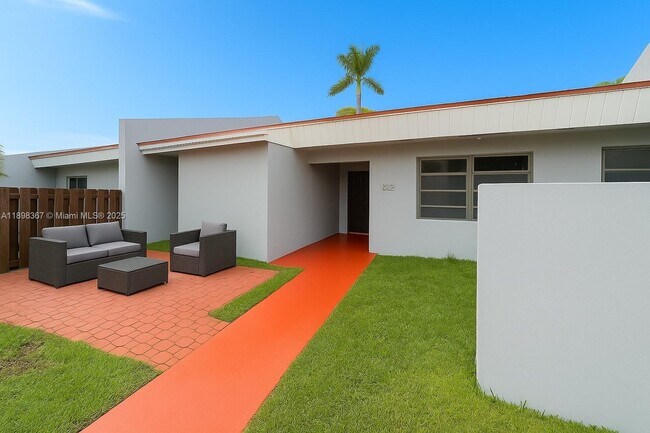 Building Photo - 8124 SW 153rd Pl