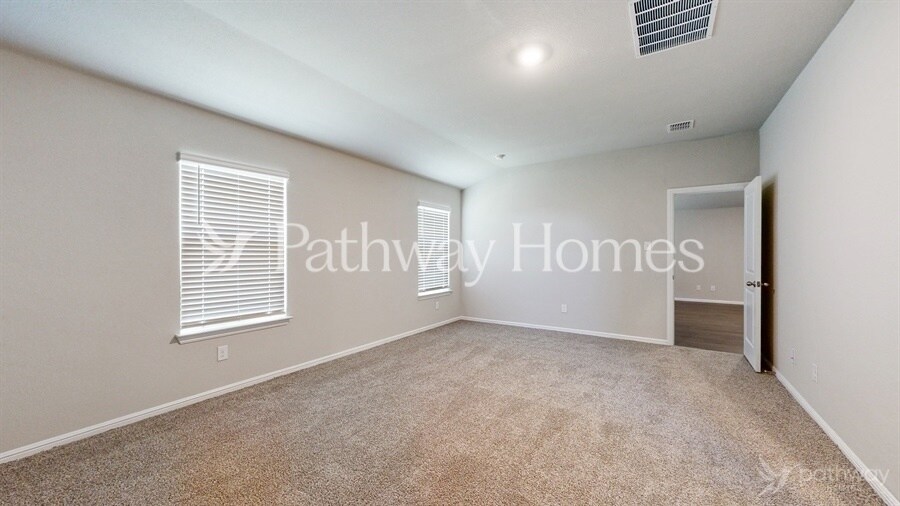 Building Photo - 1601 Garysburg Ct