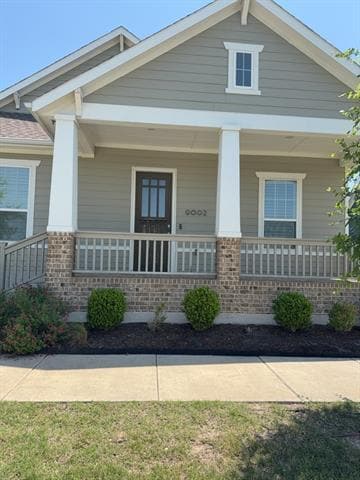 Primary Photo - 9002 Habersham Dr