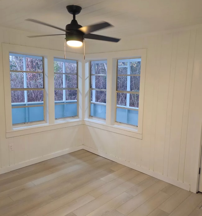 Building Photo - 16079 SE Janet St