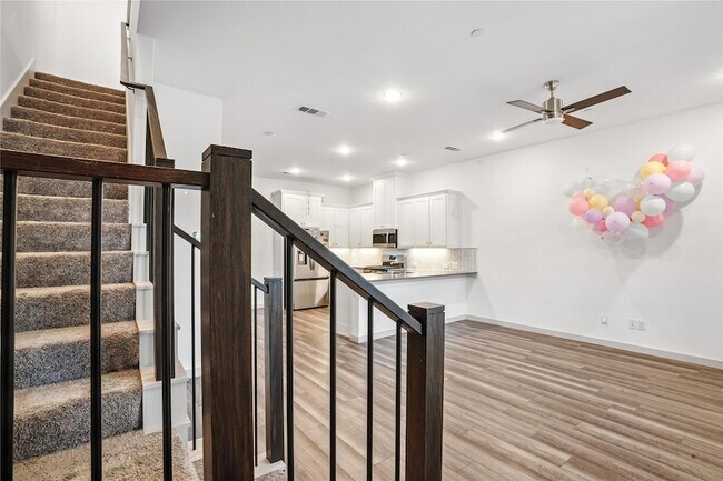 Building Photo - 6441 Iron Horse Blvd
