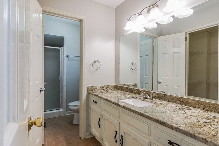 Building Photo - 204 Tradewinds Cir
