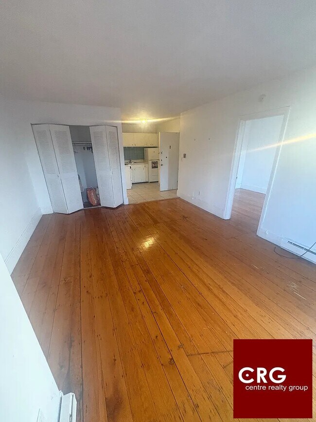 Building Photo - 301 Marlborough St
