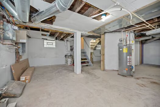 Building Photo - 5104 Kenwood Rd