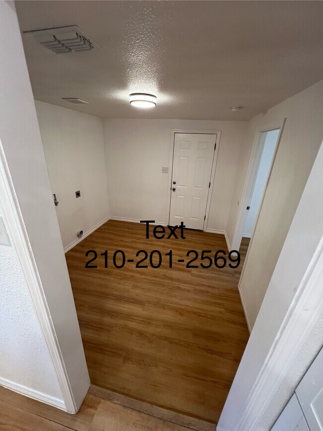 Building Photo - 1619 Lee Hall