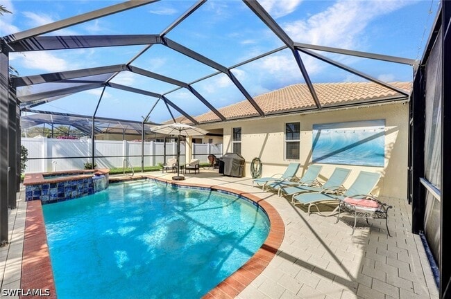 Building Photo - 684 98th Ave N